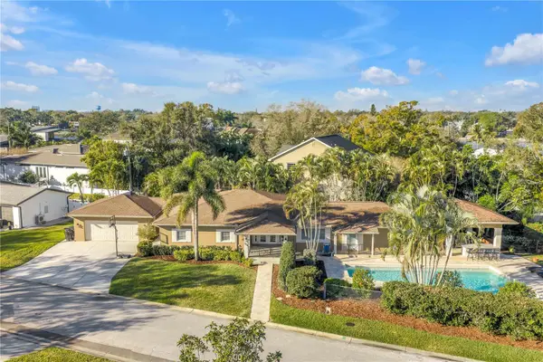 134 Riviera Way Ne, ST PETERSBURG, FL 33704