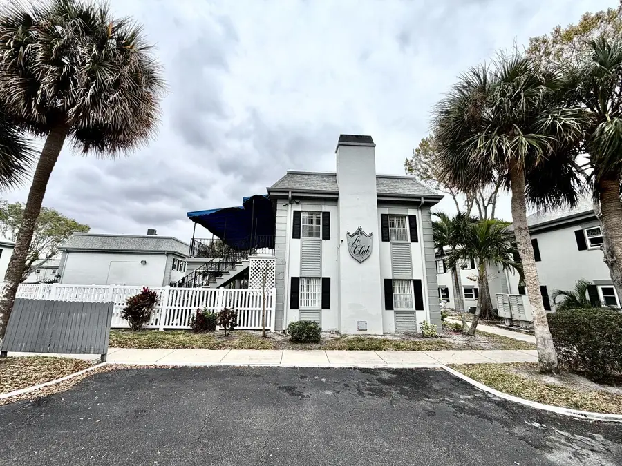 6970A Place De La Paix #1A, South Pasadena, FL 33707 - Image #2