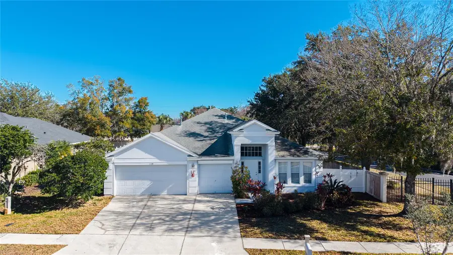 1128 Helmsdale Drive, Wesley Chapel, FL 33543 - #2