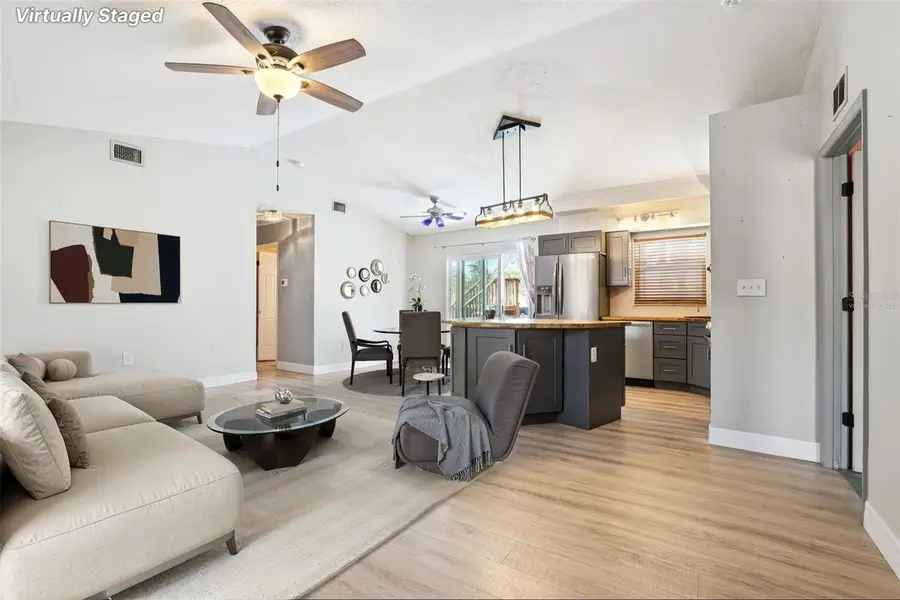 15327 Green Jay Road, Weeki Wachee, FL 34614 - Image #2