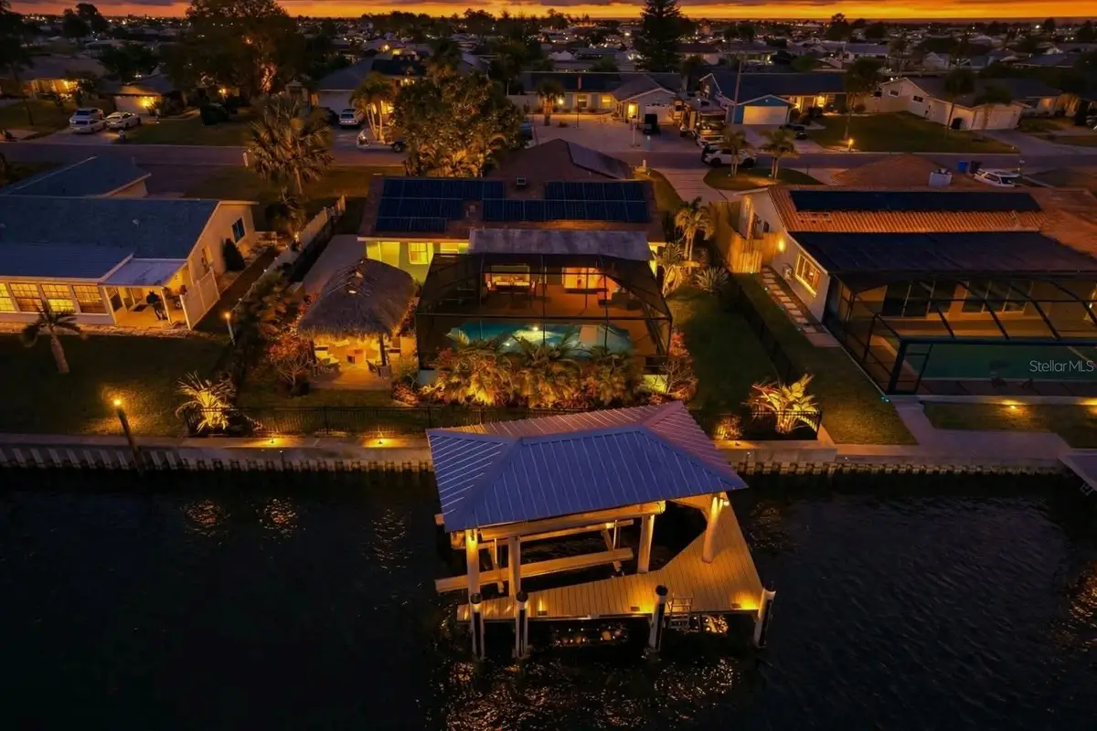 1016 Spindle Palm Way, Apollo Beach, FL 33572 - Image #1