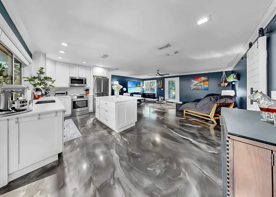 1016 Spindle Palm Way, Apollo Beach, FL 33572 - Image #3