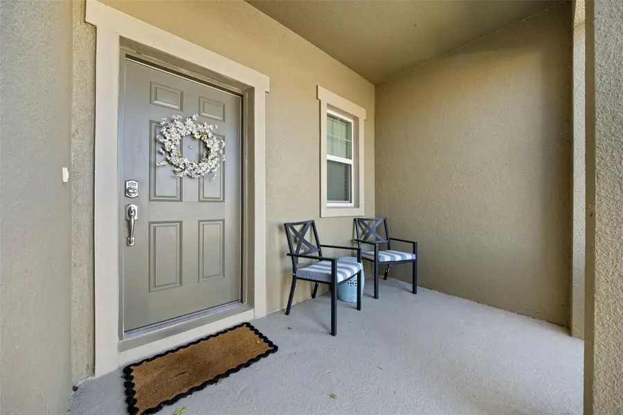 626 Garden Oaks Square, Seffner, FL 33584 - Image #2