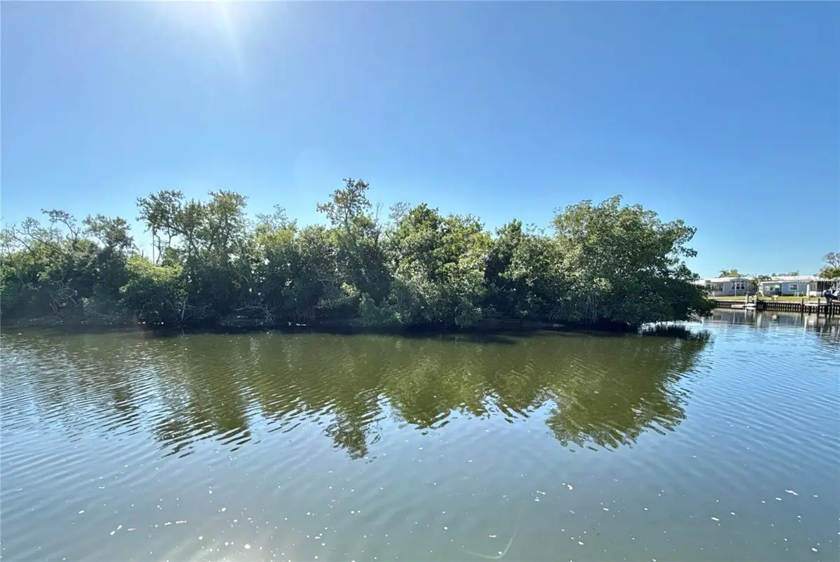 436 Mount Oak Avenue Ne #747, Saint Petersburg, FL 33702 - Image #1