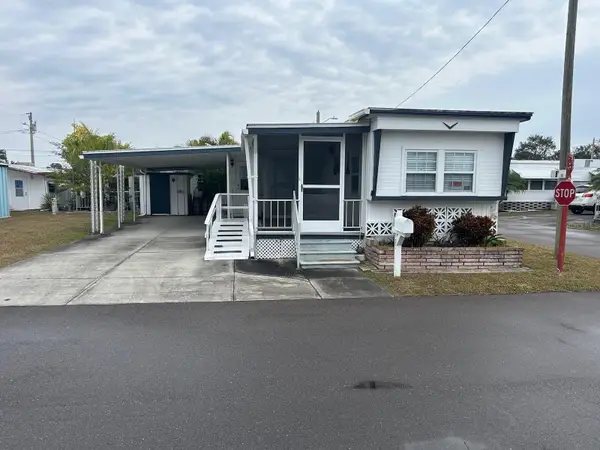 800 32nd Avenue S #727, ST PETERSBURG, FL 33705