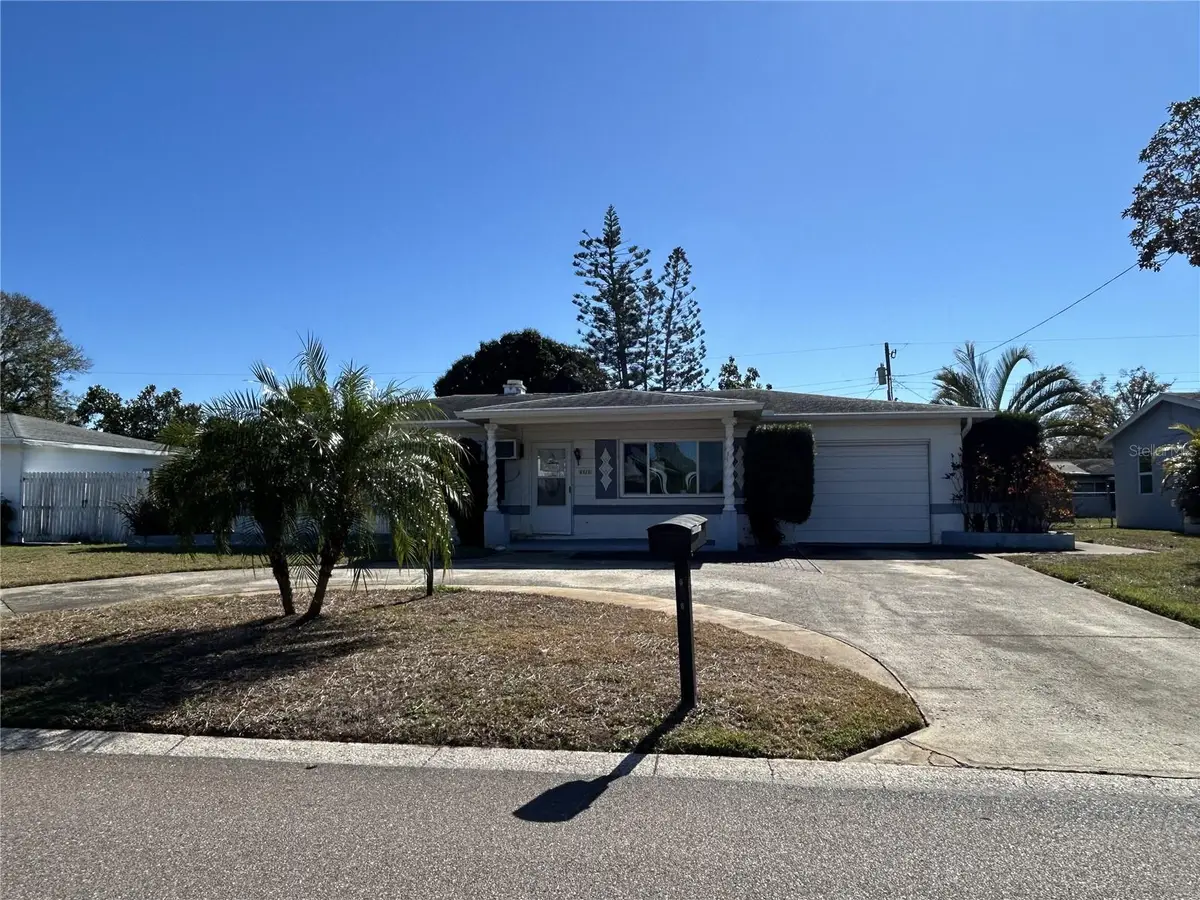 6116 52nd Avenue N, Kenneth City, FL 33709 - Image #1