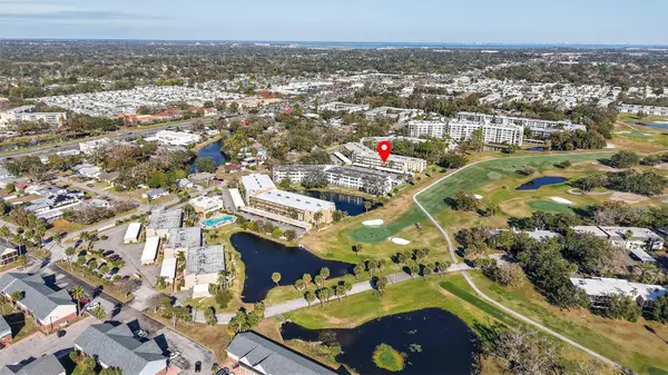 225 Country Club Drive #D239, LARGO, FL 33771