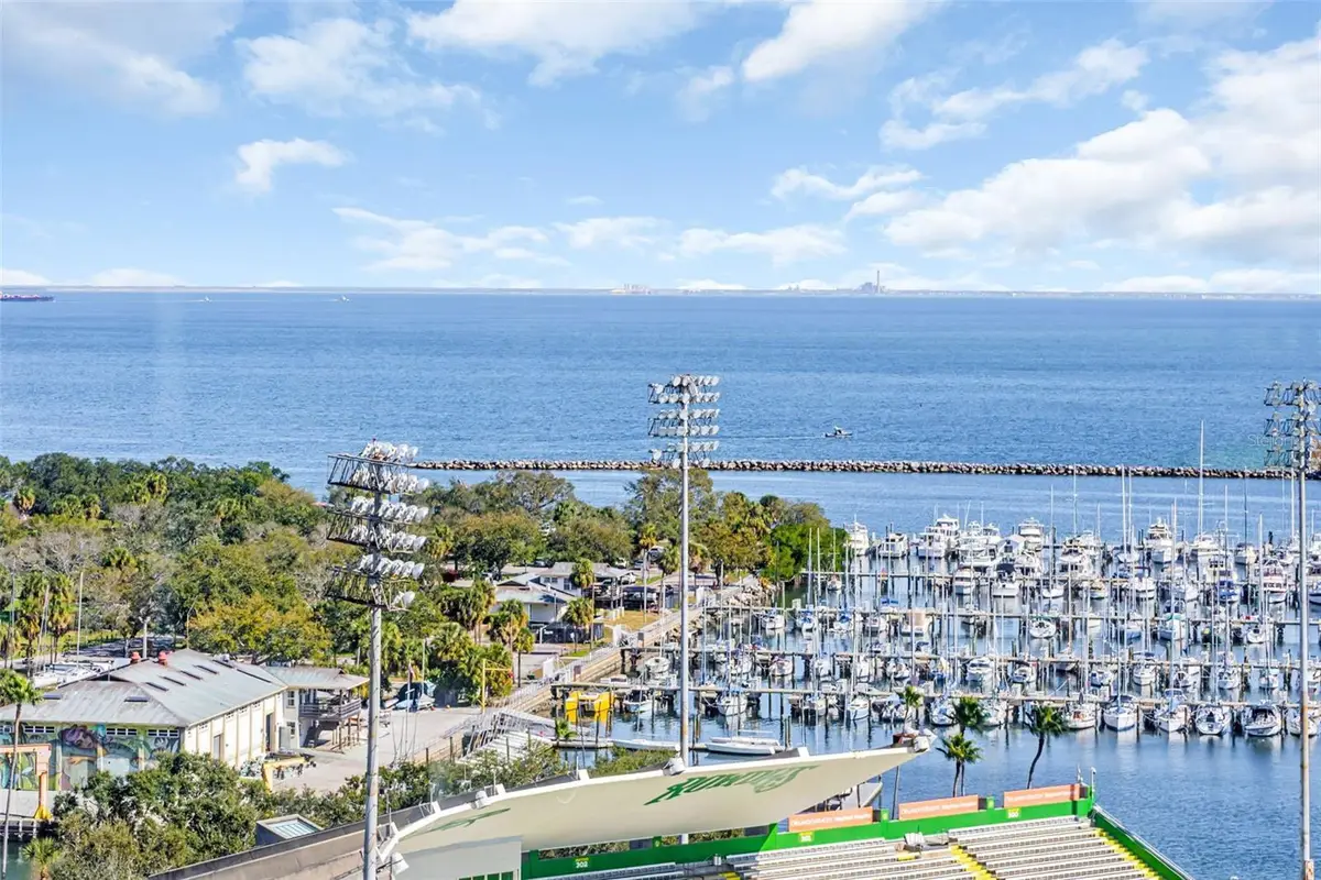 301 1st Street S #1404, Saint Petersburg, FL 33701 - #1