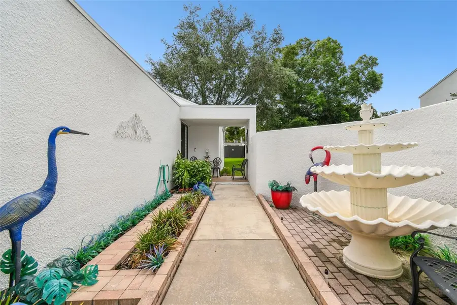 14135 Cypress Circle, Tampa, FL 33618 - Image #3