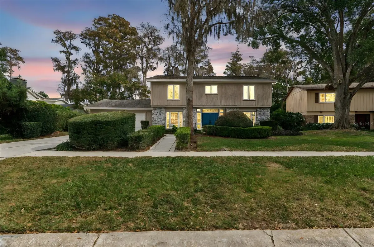 11713 Phoenix Circle, Tampa, FL 33618 - Image #1