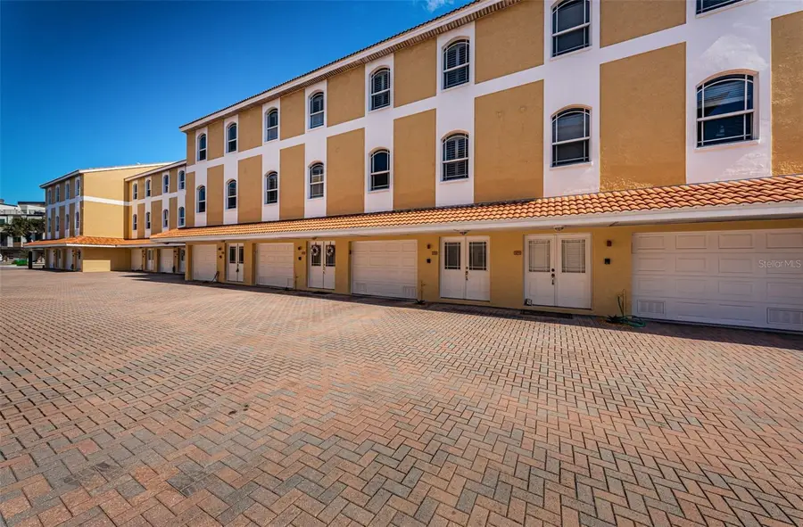 11595 Gulf Boulevard #108, Saint Petersburg, FL 33706 - #2