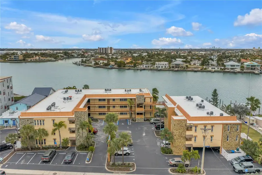 10265 Gulf Boulevard #B315, Saint Petersburg, FL 33706 - #3