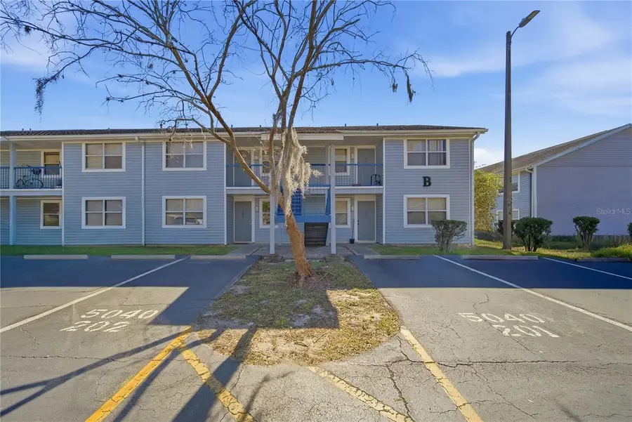 5040 Terrace Palms Circle #102, Tampa, FL 33617 - Image #2