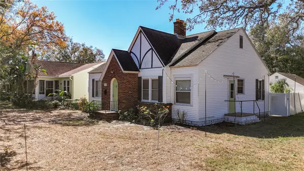 1136 12th Street N, ST PETERSBURG, FL 33705