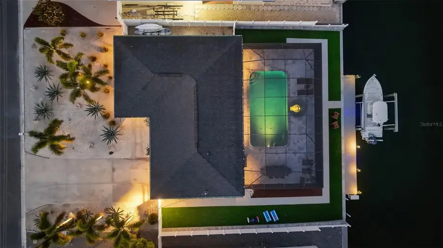 3915 Coconut Terrace, Bradenton, FL 34210 - Image #2