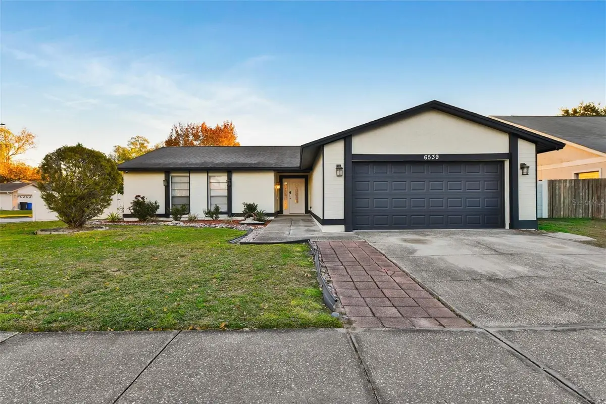 6539 Seafairer Drive, Tampa, FL 33615 - Image #1