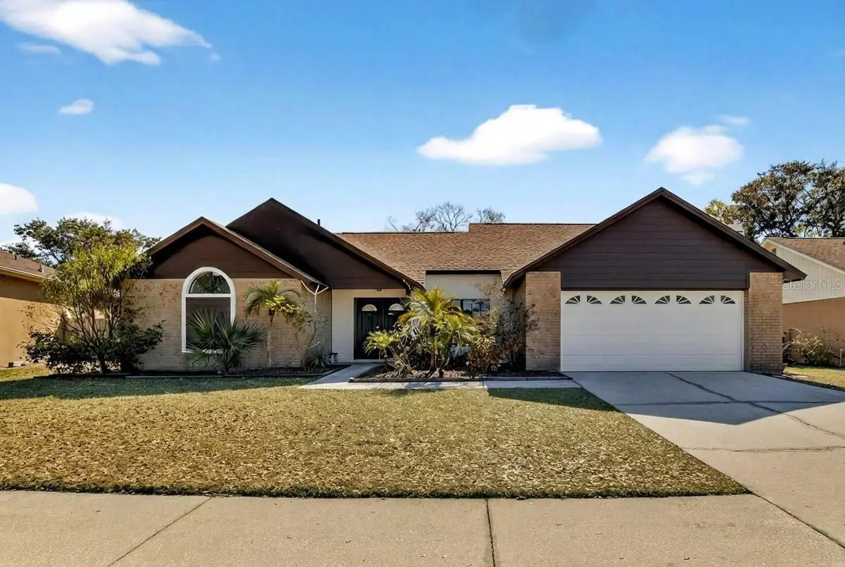 4207 Spring Way Circle, Valrico, FL 33596 - Image #1