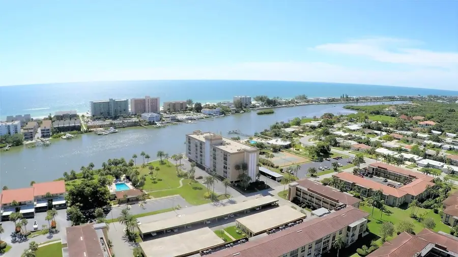 10350 Imperial Point Drive W #13, Largo, FL 33774 - Image #2