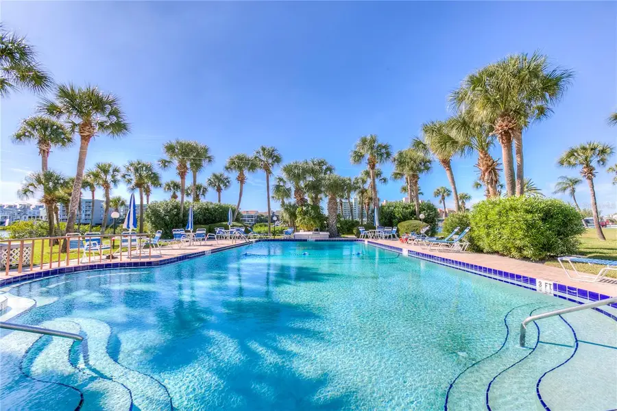 10350 Imperial Point Drive W #13, Largo, FL 33774 - Image #3