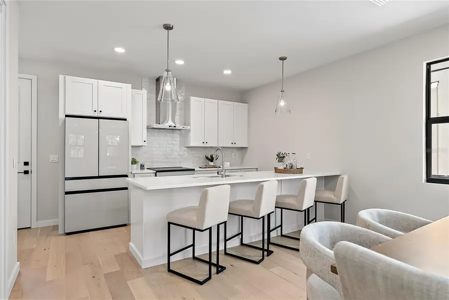 429 11th Avenue S, Saint Petersburg, FL 33701 - Image #3