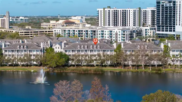 300 Newbury Place N, ST PETERSBURG, FL 33716