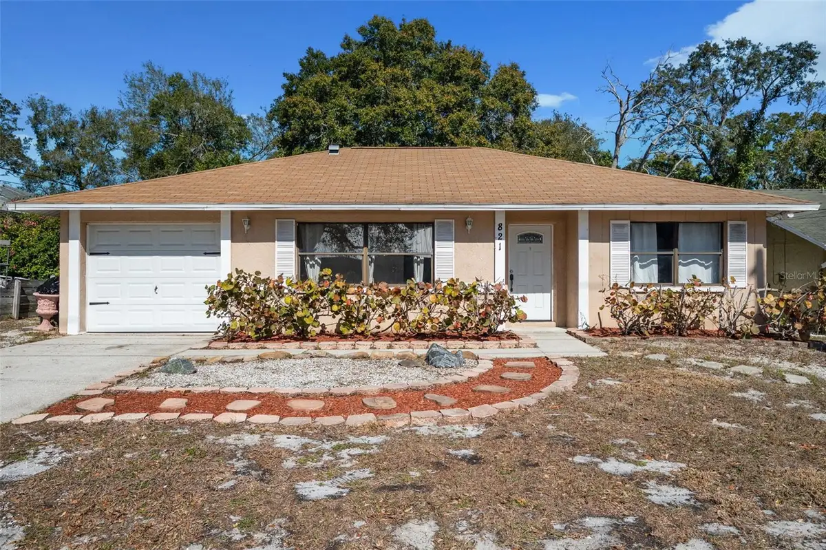 821 Pine Street, Tarpon Springs, FL 34689 - #1