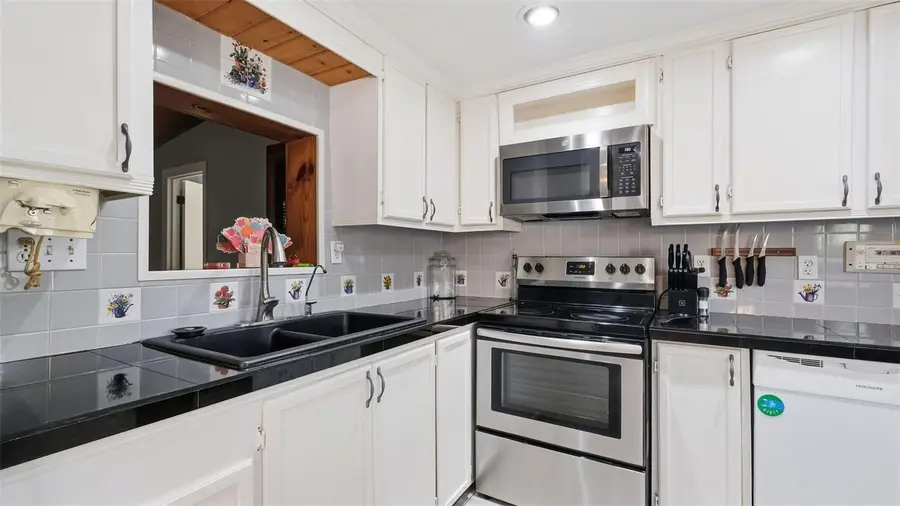 10565 Bessemer Street, New Port Richey, FL 34654 - Image #3