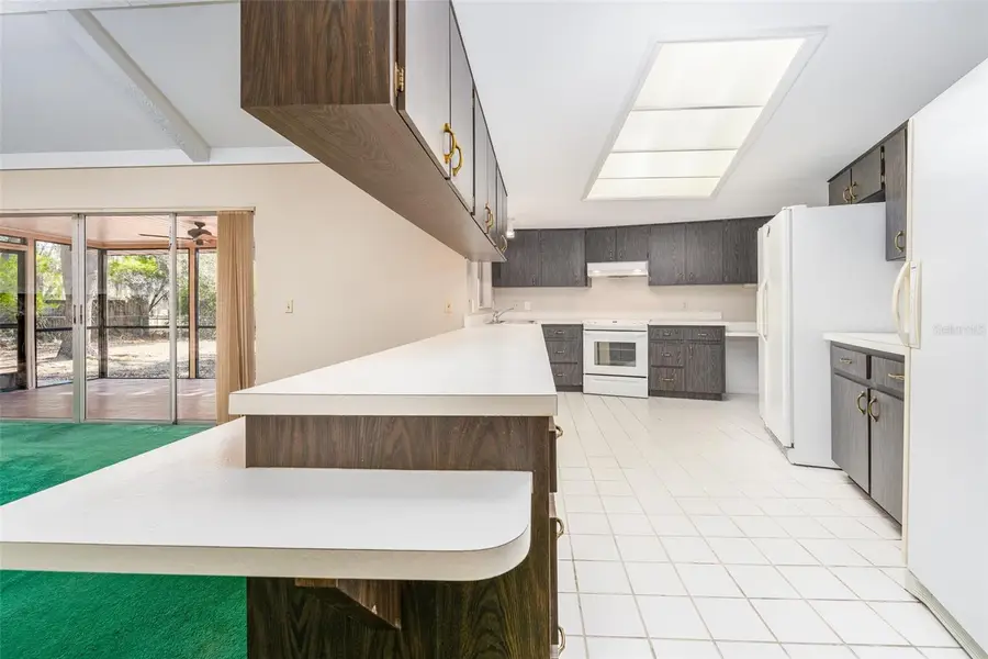 905 Stanberry Drive, Brandon, FL 33511 - Image #3