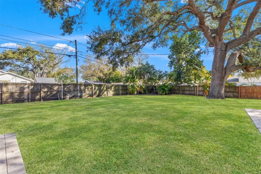 1747 26th Avenue N, Saint Petersburg, FL 33713 - #3