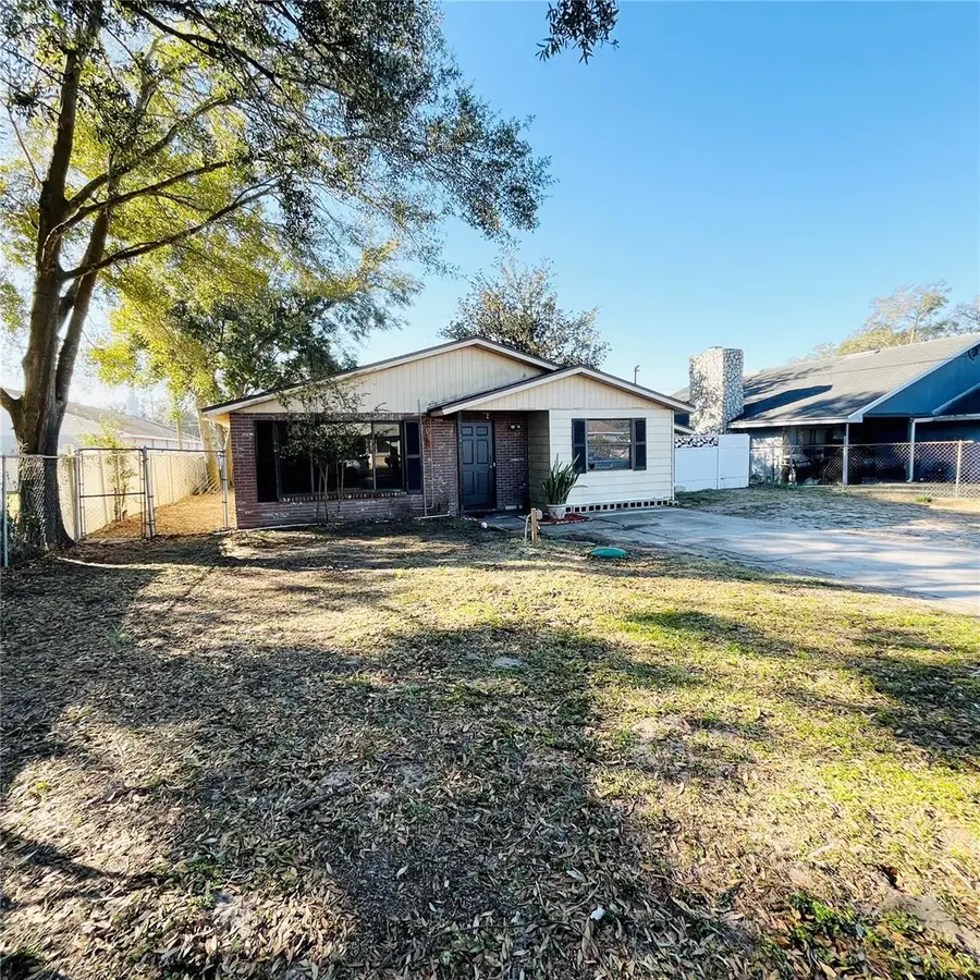 502 Calhoun Avenue, Seffner, FL 33584 - Image #2