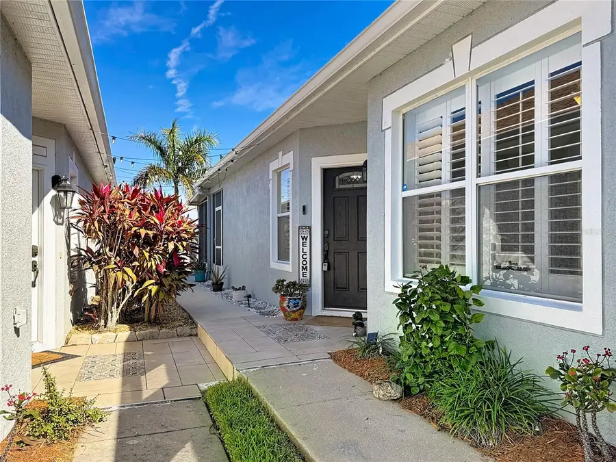 7526 Surrey Pines Drive, Apollo Beach, FL 33572 - #2