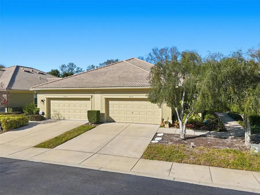 8245 Lapin Court, Seminole, FL 33777 - Image #2