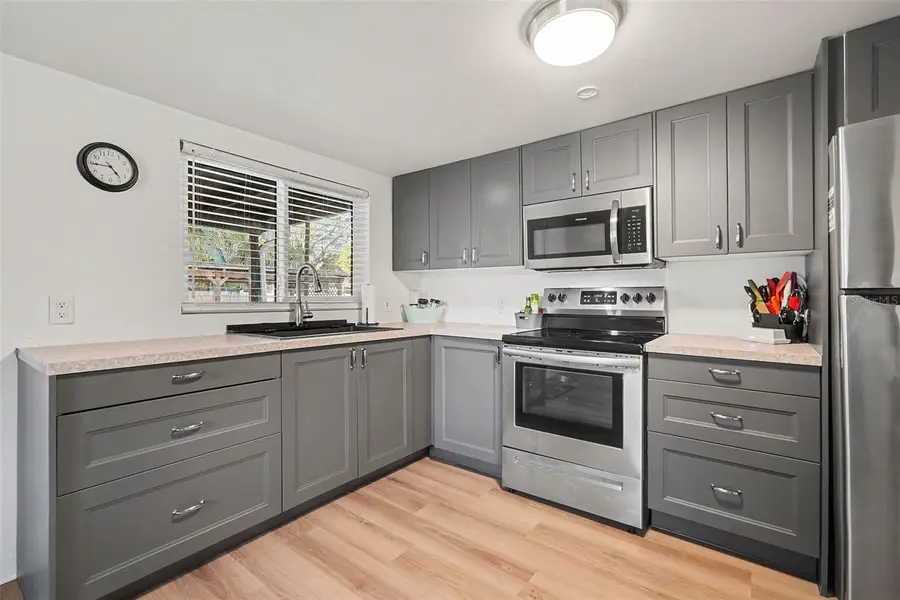 6305 S Macdill Avenue, Tampa, FL 33611 - #2