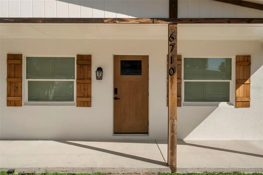 6710 S Cortez Street, Tampa, FL 33616 - Image #2