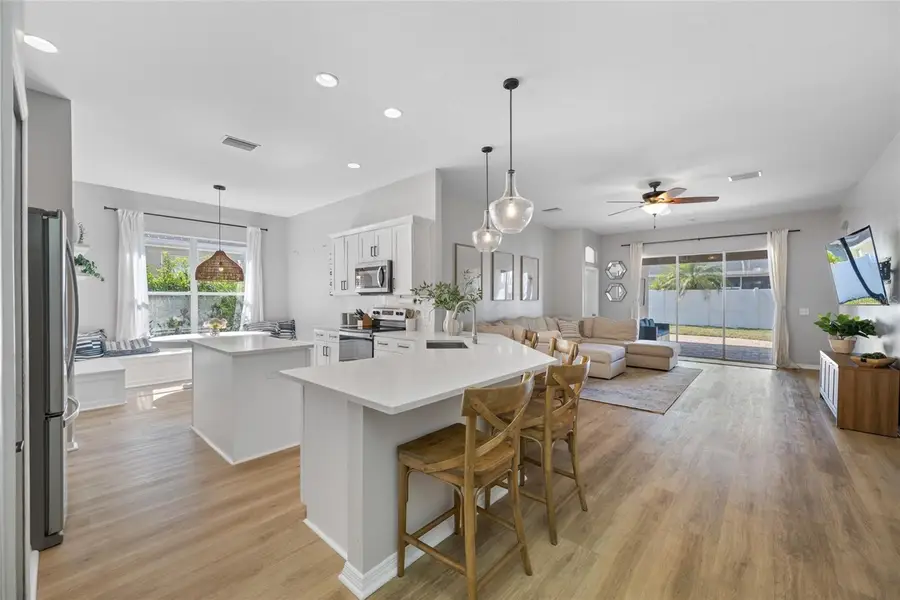 18108 Fall Creek Drive, Lutz, FL 33558 - Image #2