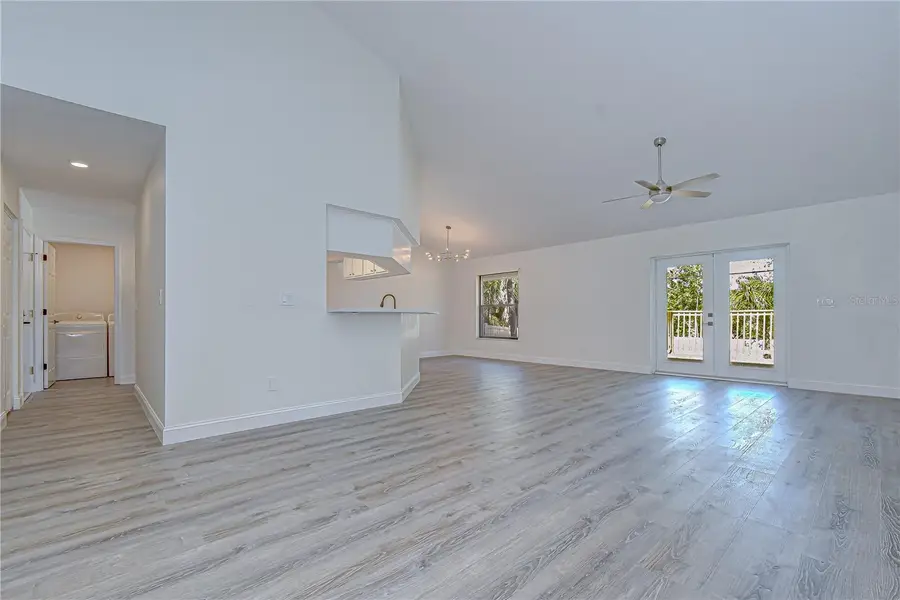 9731 62nd Avenue N, Saint Petersburg, FL 33708 - #2