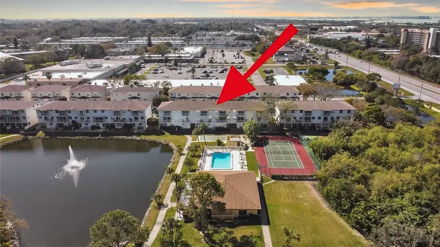 8229 Eagles Park Drive N, Saint Petersburg, FL 33709 - #2