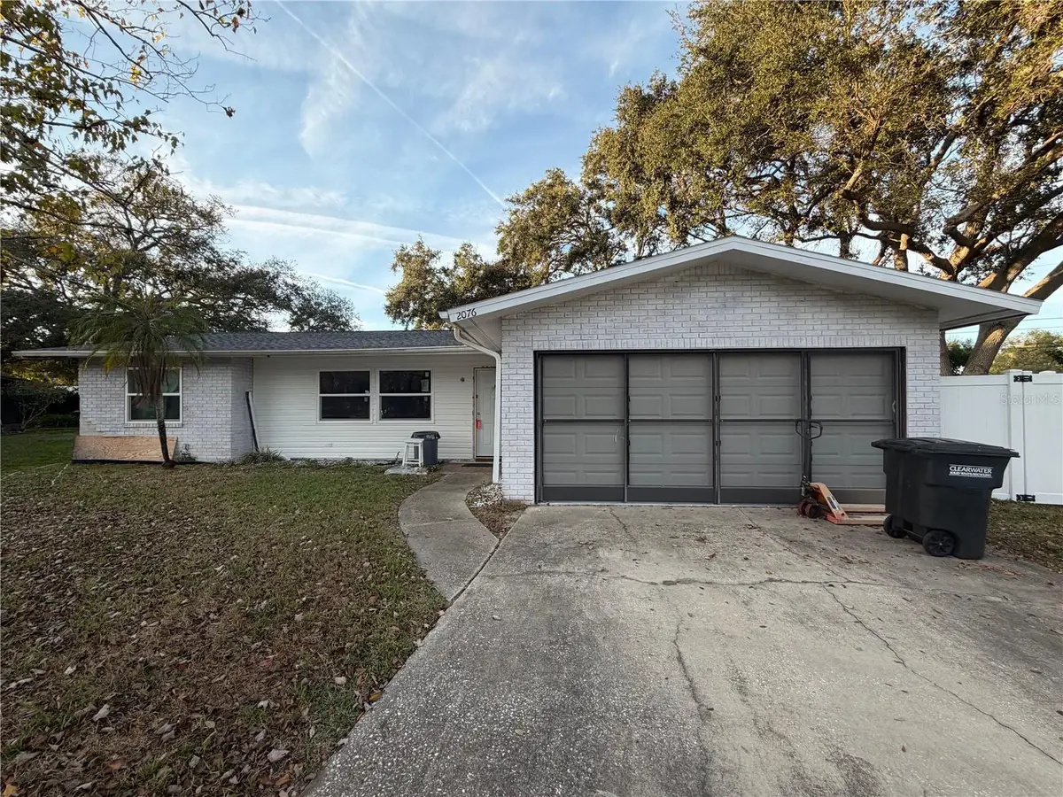 2076 Butternut Circle W, Clearwater, FL 33763 - Image #1