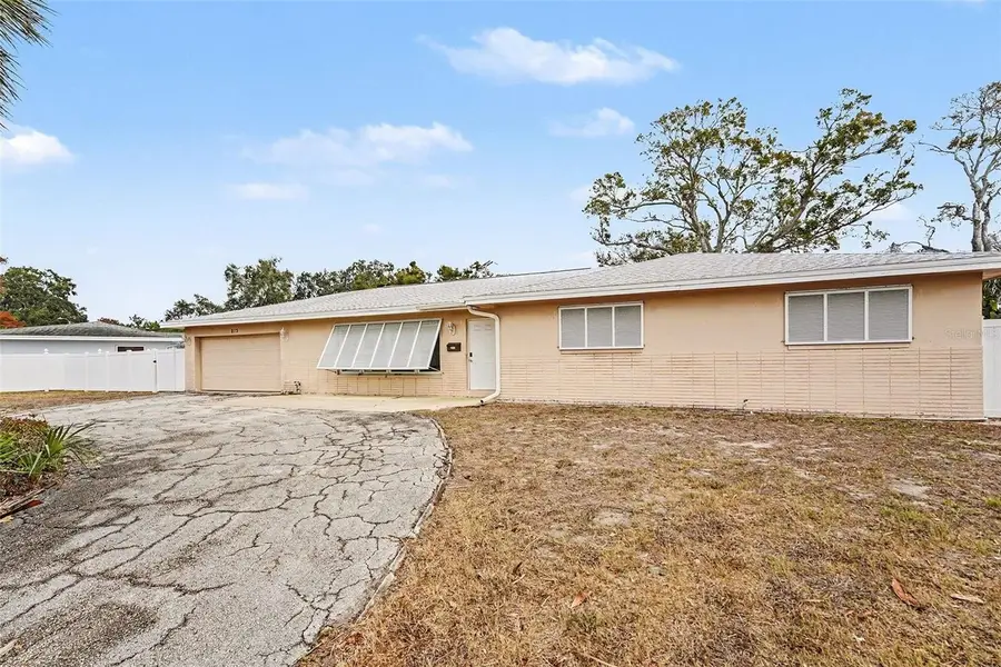 213 Park Street N, Saint Petersburg, FL 33710 - #3