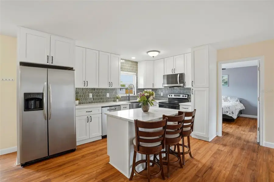 5517 Pershing Street Ne, Saint Petersburg, FL 33703 - #2