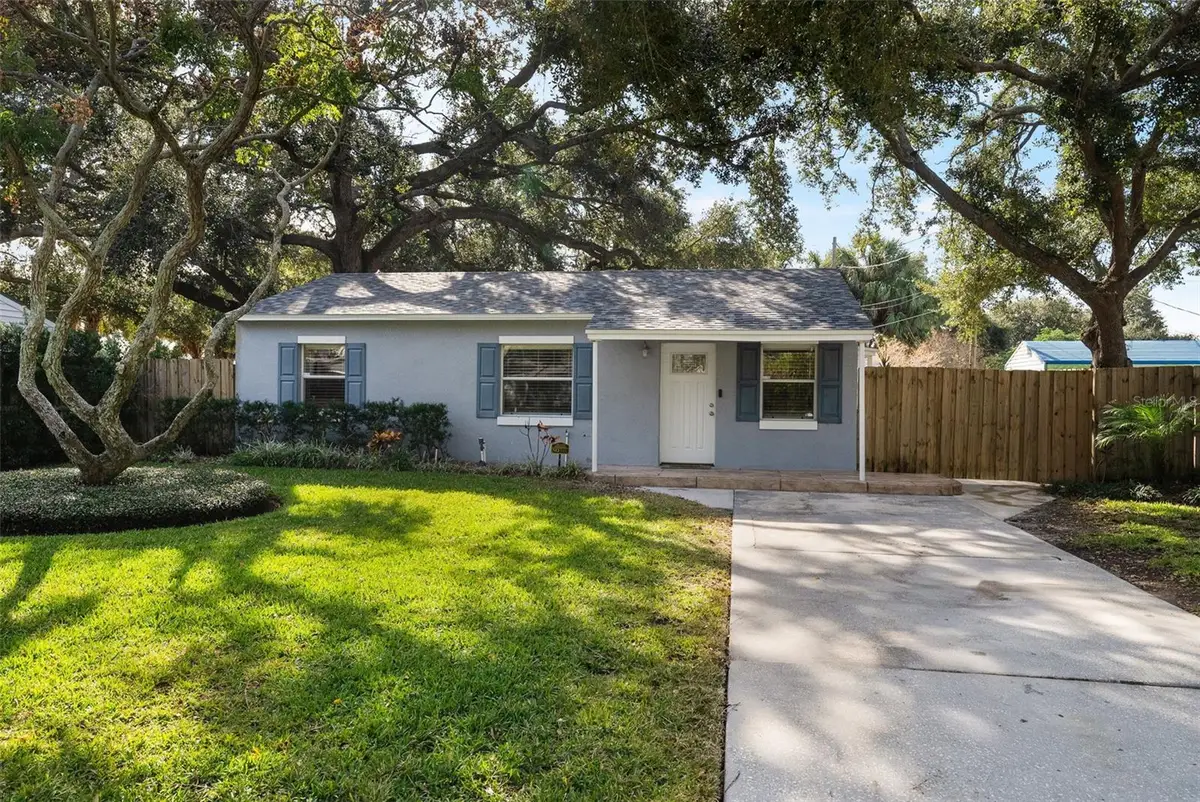 4722 W Wallcraft Avenue, Tampa, FL 33611 - #1