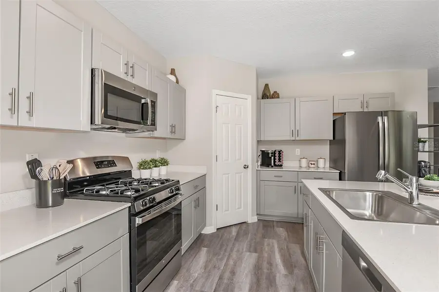 36671 Sagemoor Drive, Zephyrhills, FL 33541 - #3