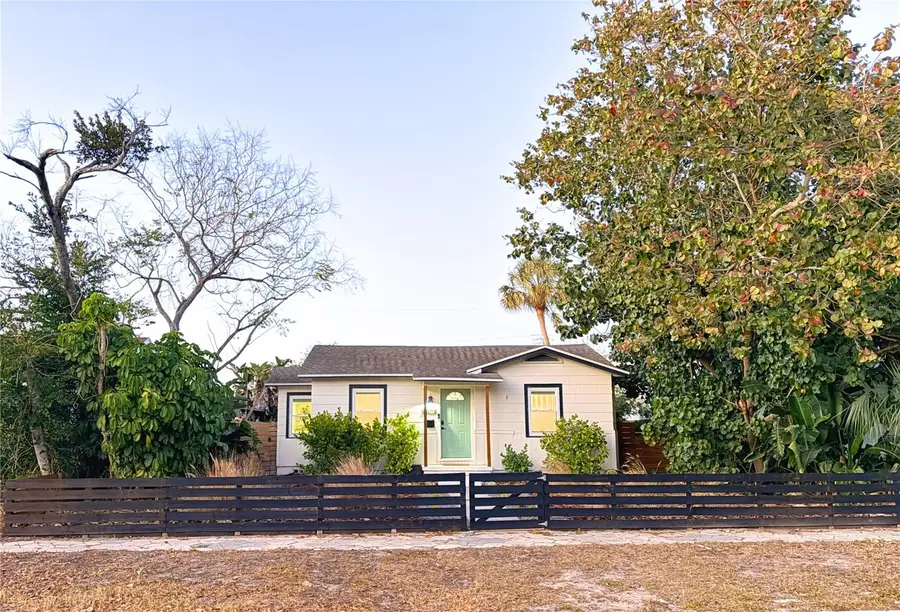 4405 8th Avenue N, Saint Petersburg, FL 33713 - #2