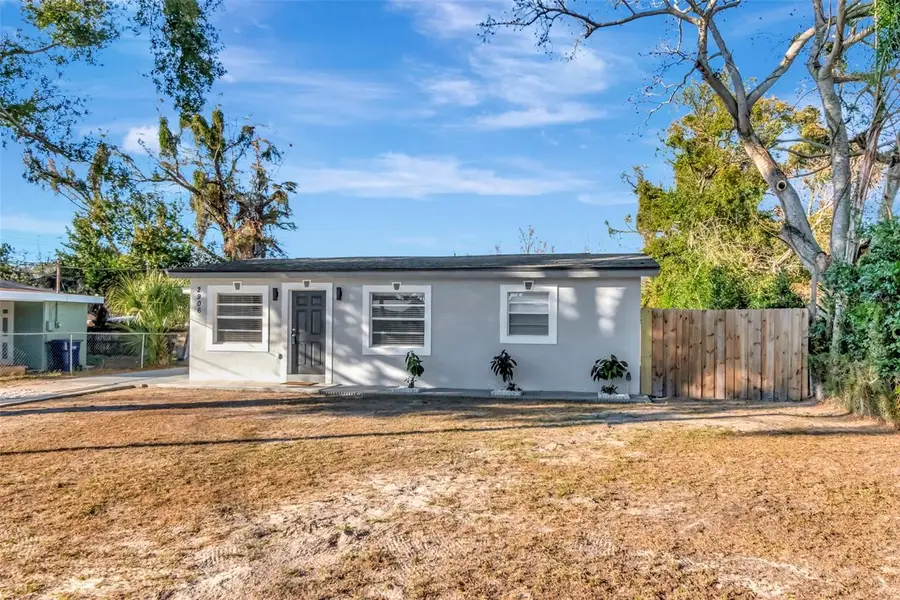 2906 E 97th Avenue, Tampa, FL 33612 - Image #3