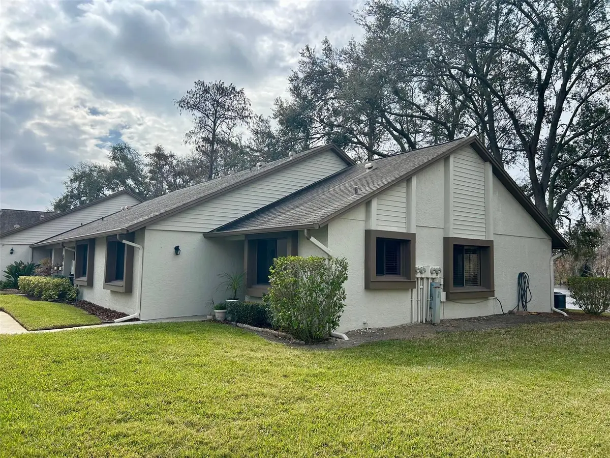 2584 Laurelwood Drive #15C, Clearwater, FL 33763 - Image #1