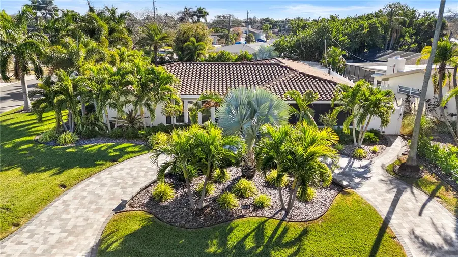 1896 Sailfish Road S, Saint Petersburg, FL 33707 - #2