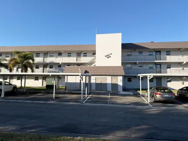 9815 47th Avenue N #207, ST PETERSBURG, FL 33708