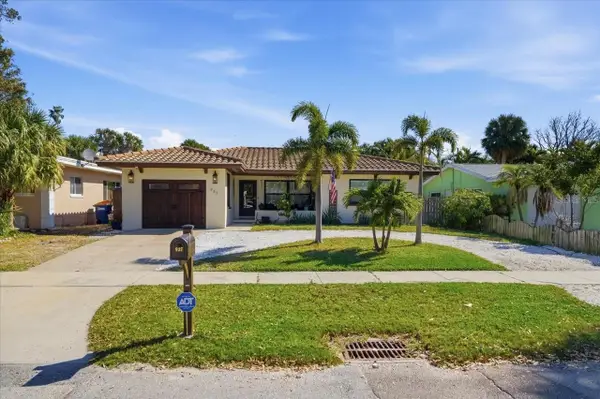 937 Bruce Avenue, CLEARWATER BEACH, FL 33767