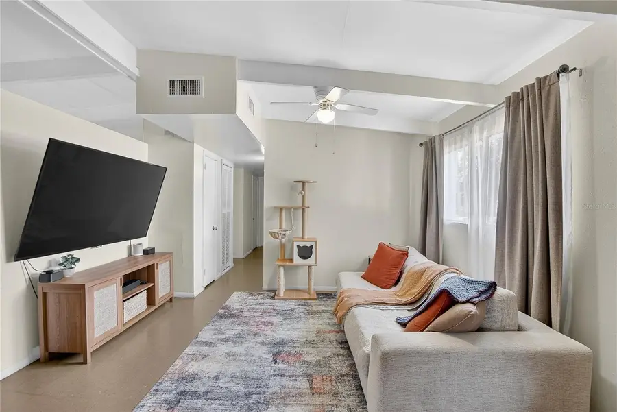 2016 Windsor Way, Tampa, FL 33619 - #3