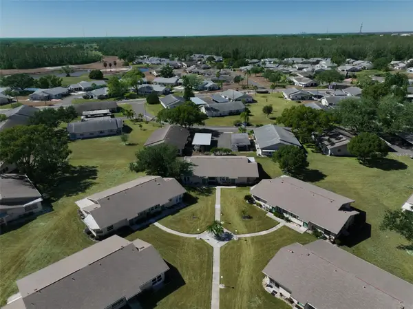 1906 Canterbury Lane #16, SUN CITY CENTER, FL 33573